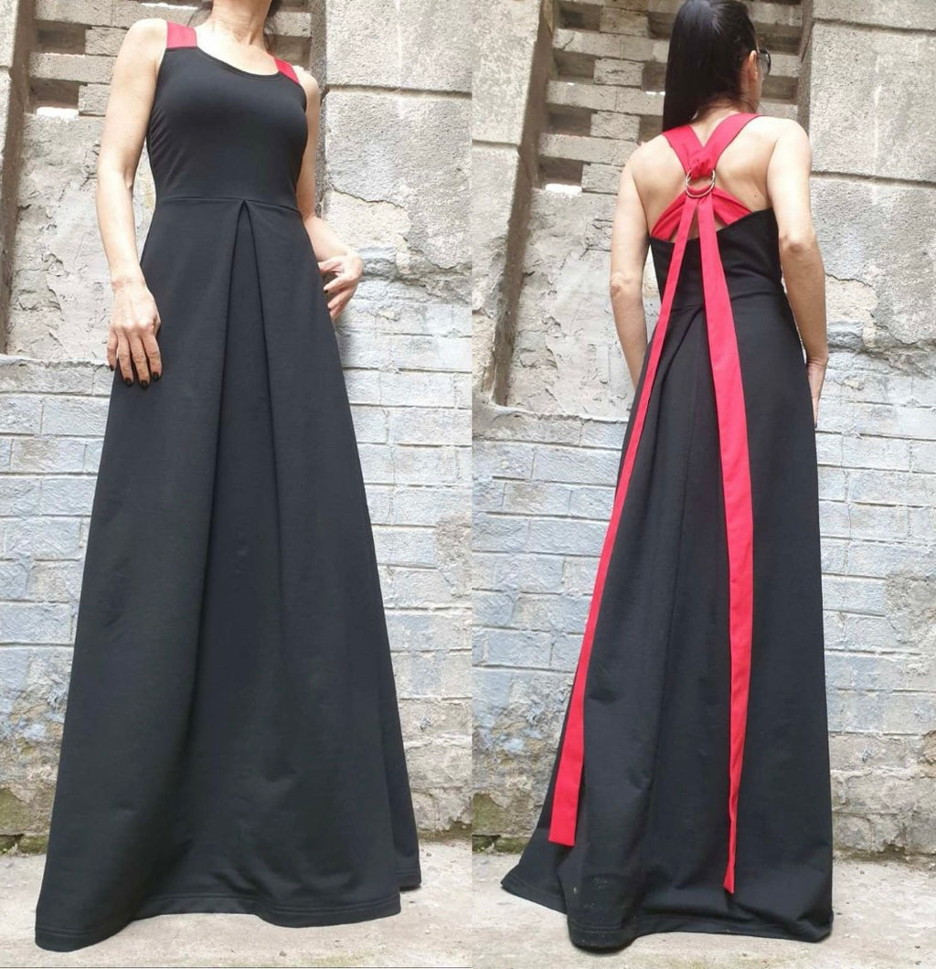 Black Sleeveless Summer Dress with Open Back and Red Asymmetric Straps