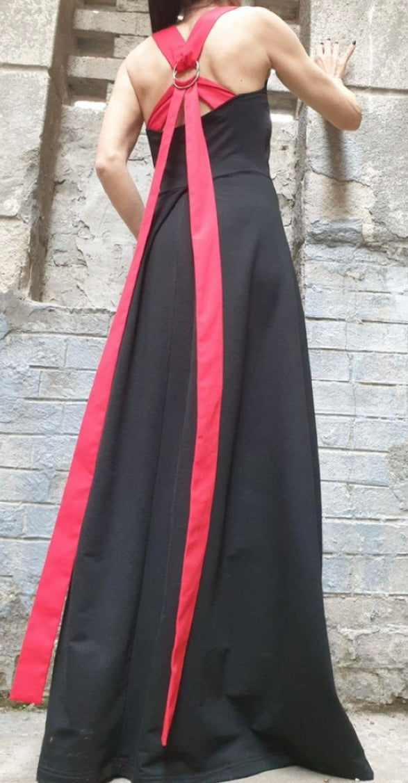 Black Sleeveless Summer Dress with Open Back and Red Asymmetric Straps