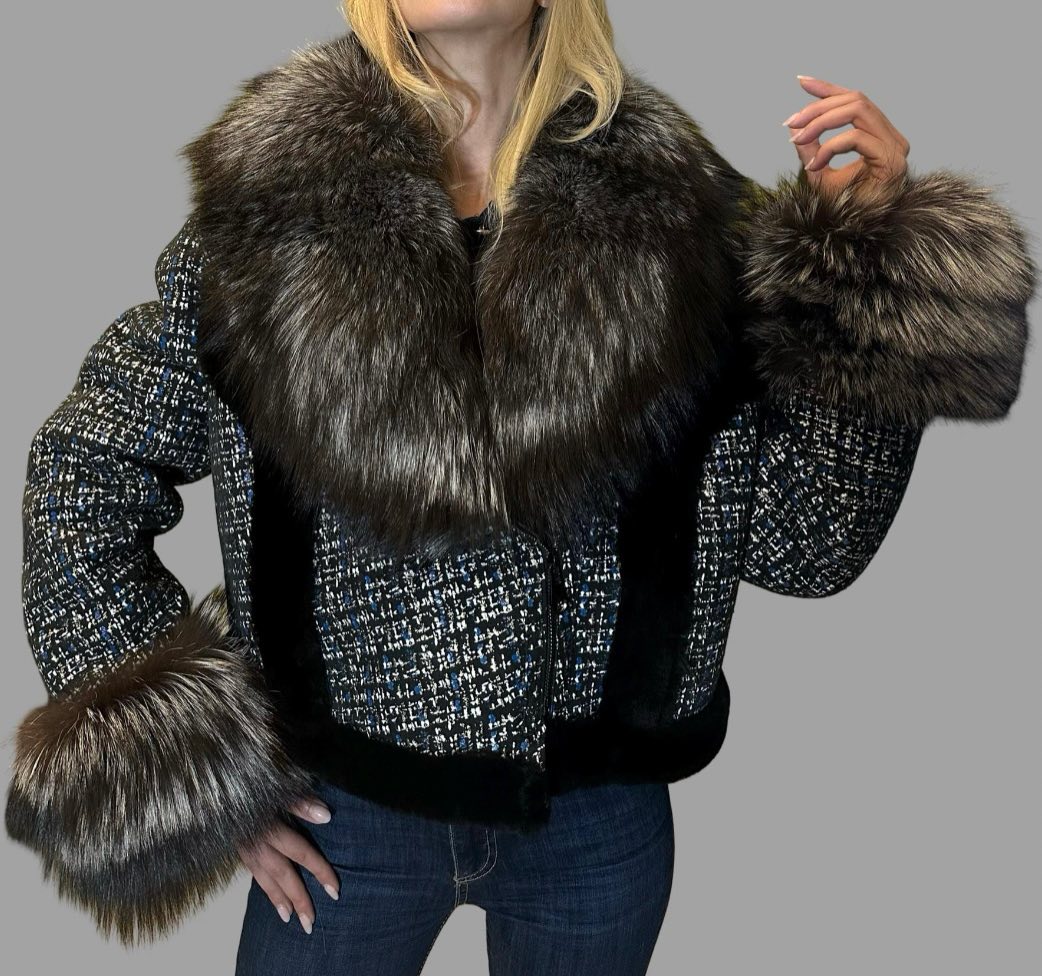 Short Lambskin Coat with Fox Fur Collar and Cuffs