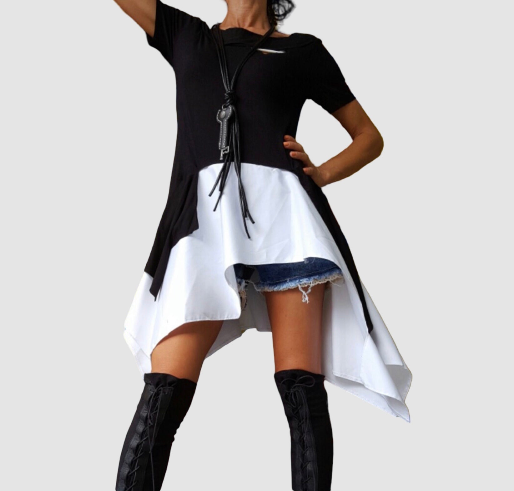 Asymmetric Black and White Cotton Tunic Top – Avant-Garde Short Sleeve Blouse / Modern Casual Designer Top