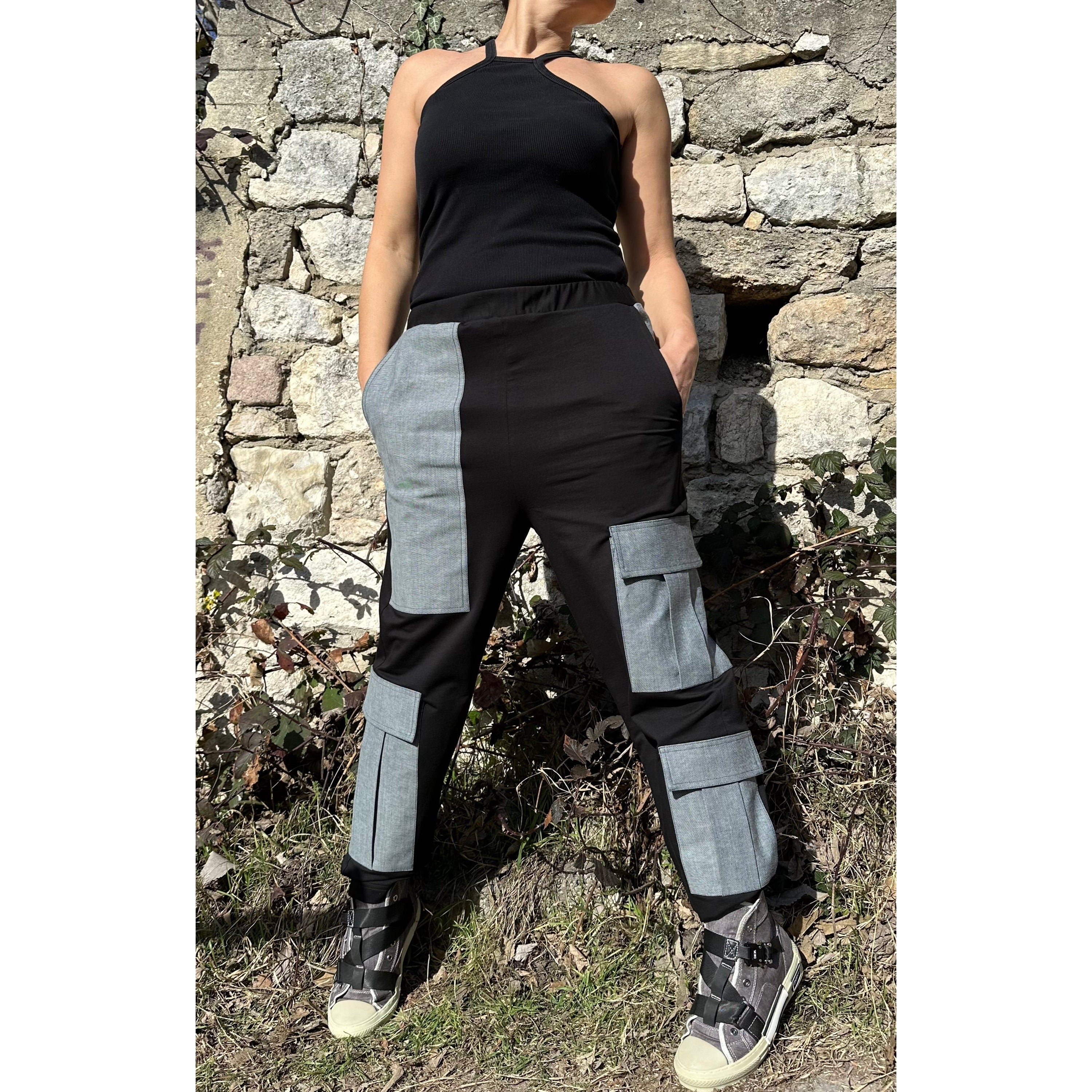 Cargo Pants in Cotton and Denim – Utility Style with Elastic Waist and Patch Pockets