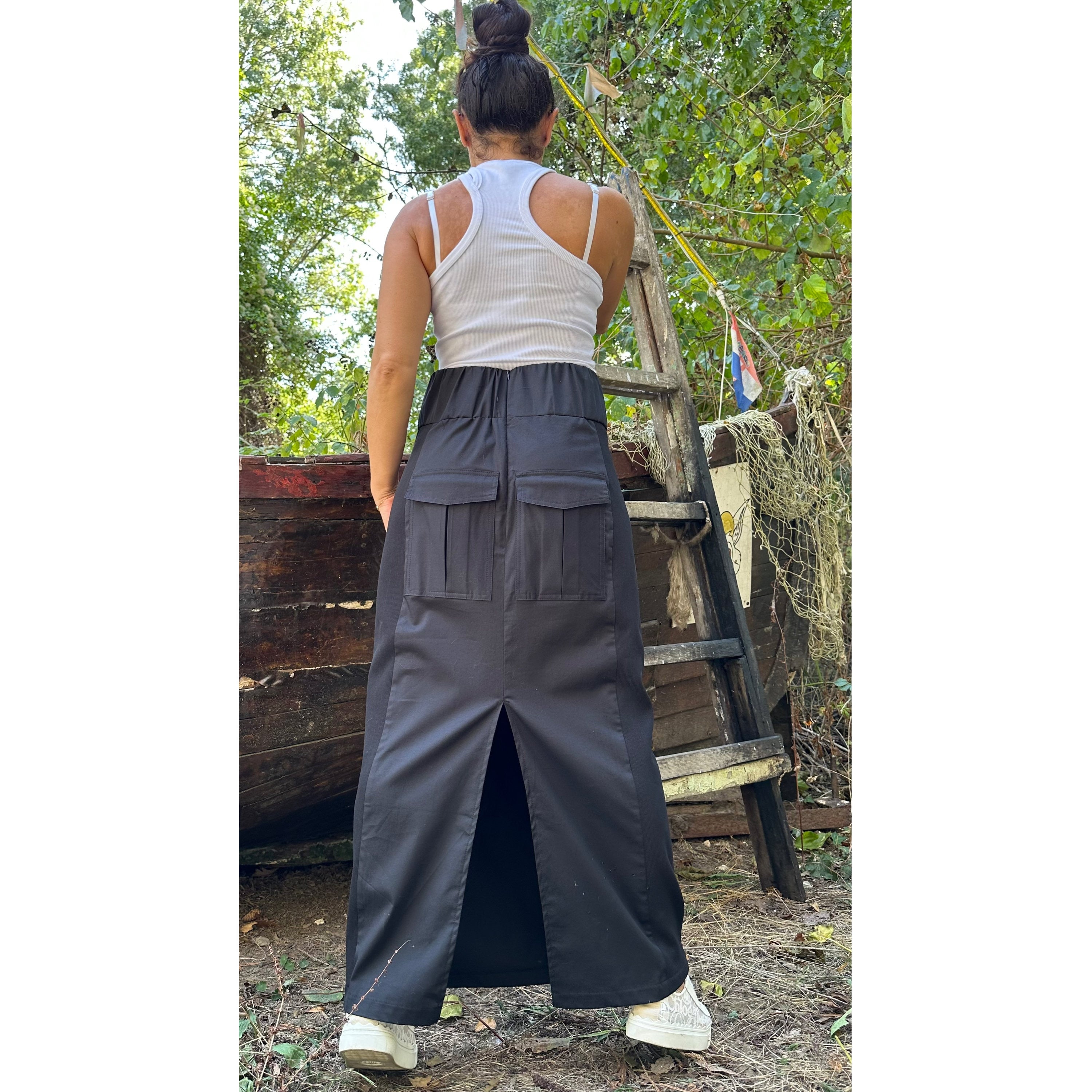 Black Maxi Skirt with High Waist / Slit and Multi Pockets