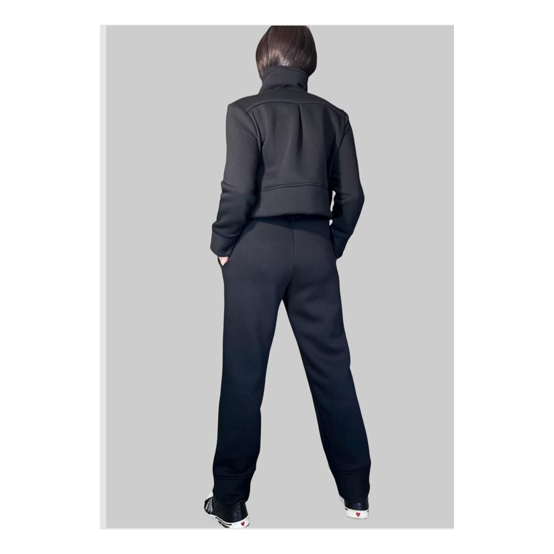 Women’s Two-Piece Tracksuit Set – Black High-Neck Zip Jacket & Jogger Pants / Thick Cotton Blend Loungewear / Minimalist Athleisure Outfit