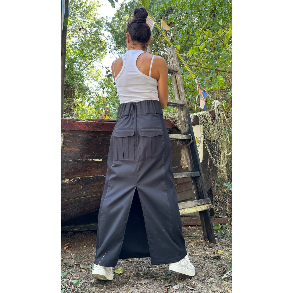 Black Maxi Skirt with High Waist / Slit and Multi Pockets