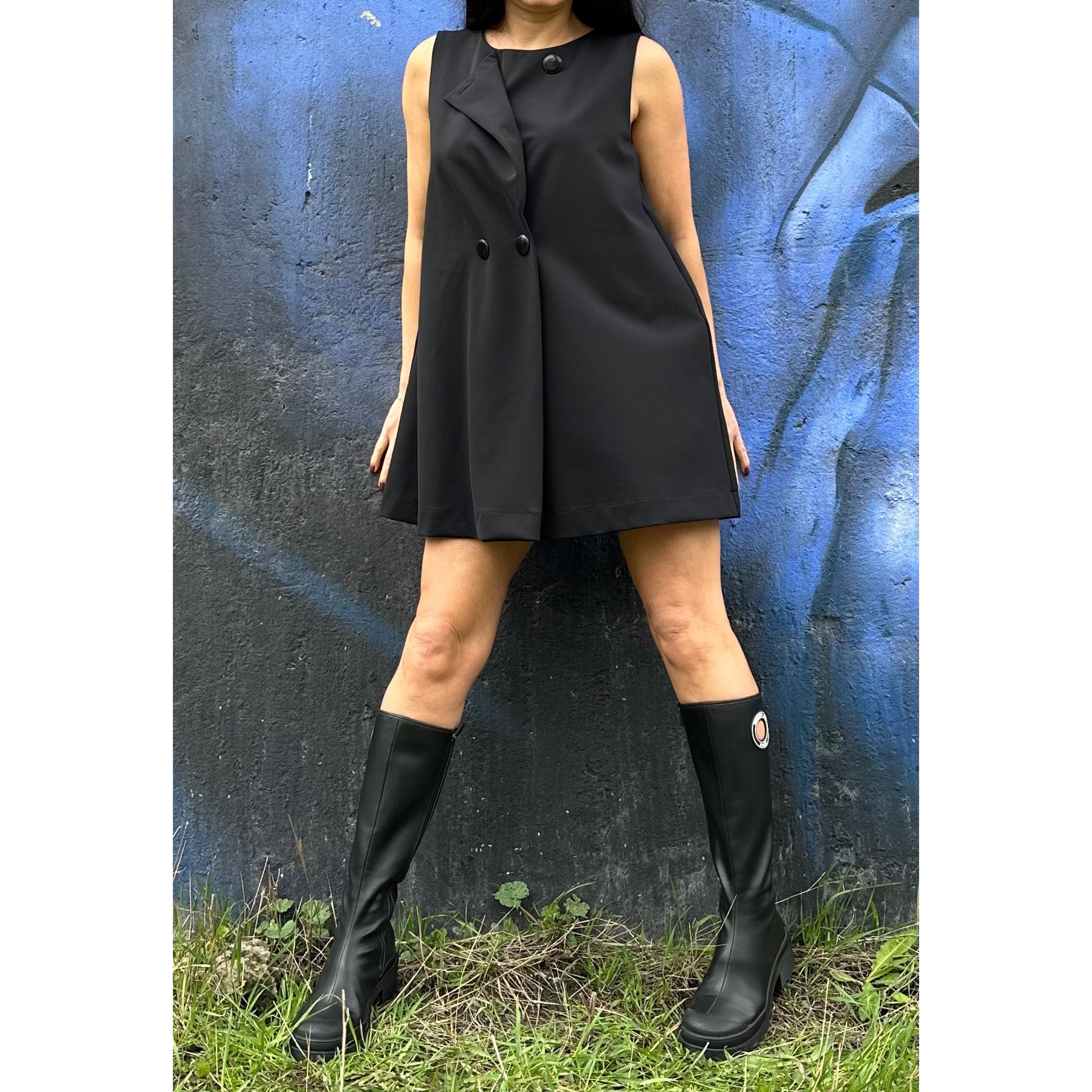 Summer Sleeveless Black Cotton Tunic / Minimalist A-Line Shift Dress