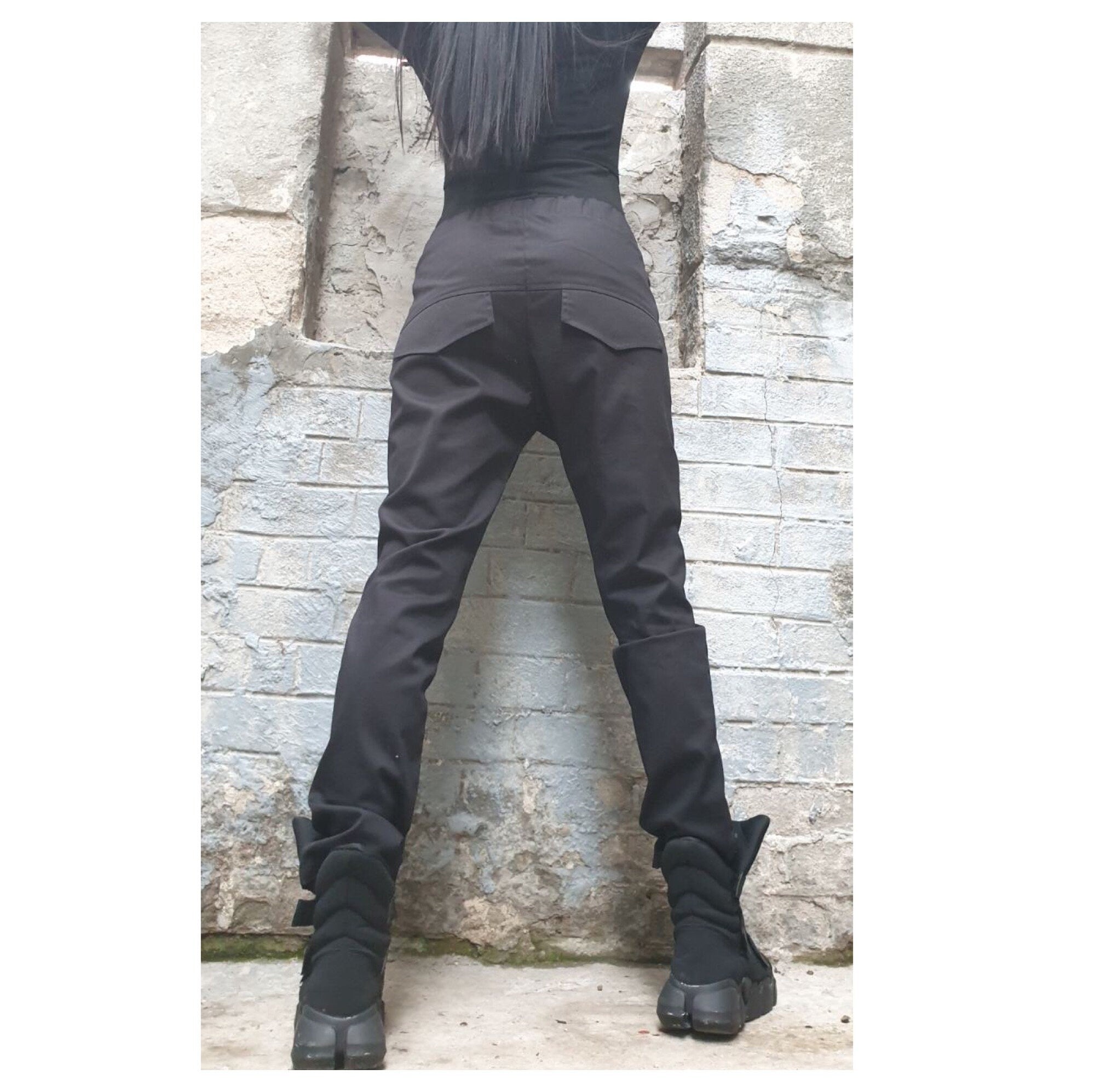 Black Cotton Urban Pants – Regular Fit Women’s Trousers with Elastic Waist
