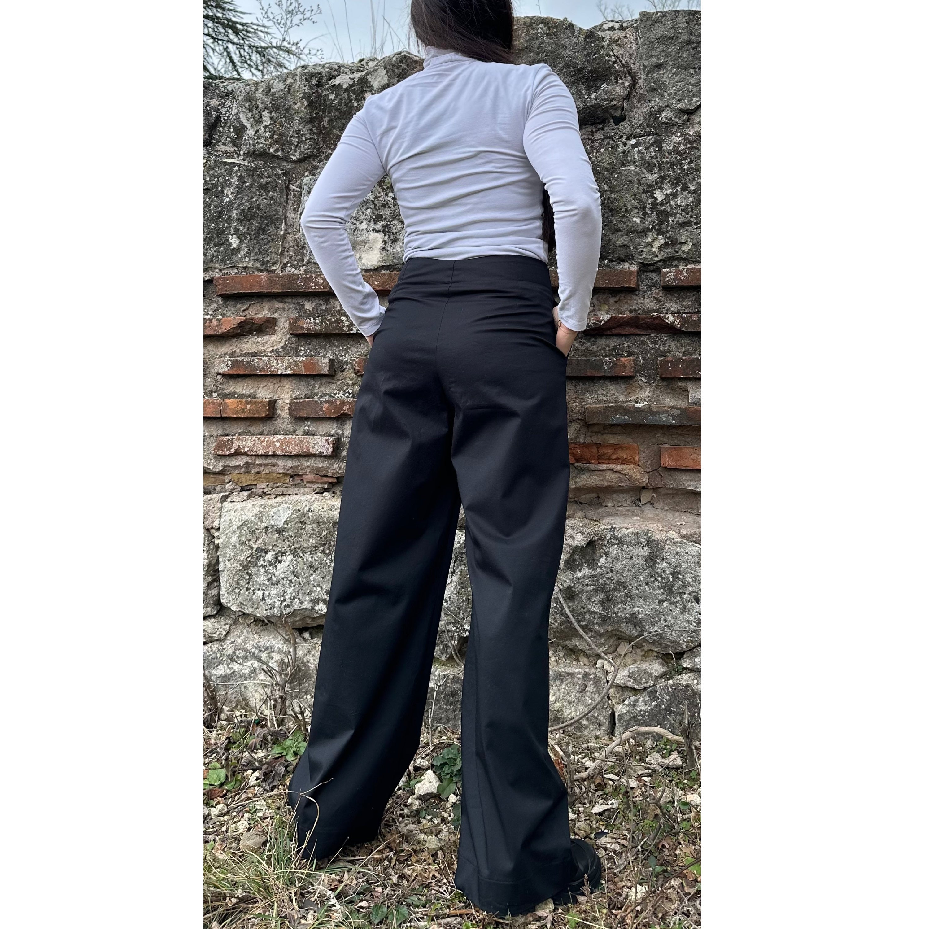 High Waist Black Wide-Leg Pants with Wrap Belt – Cotton Textured Urban Trousers