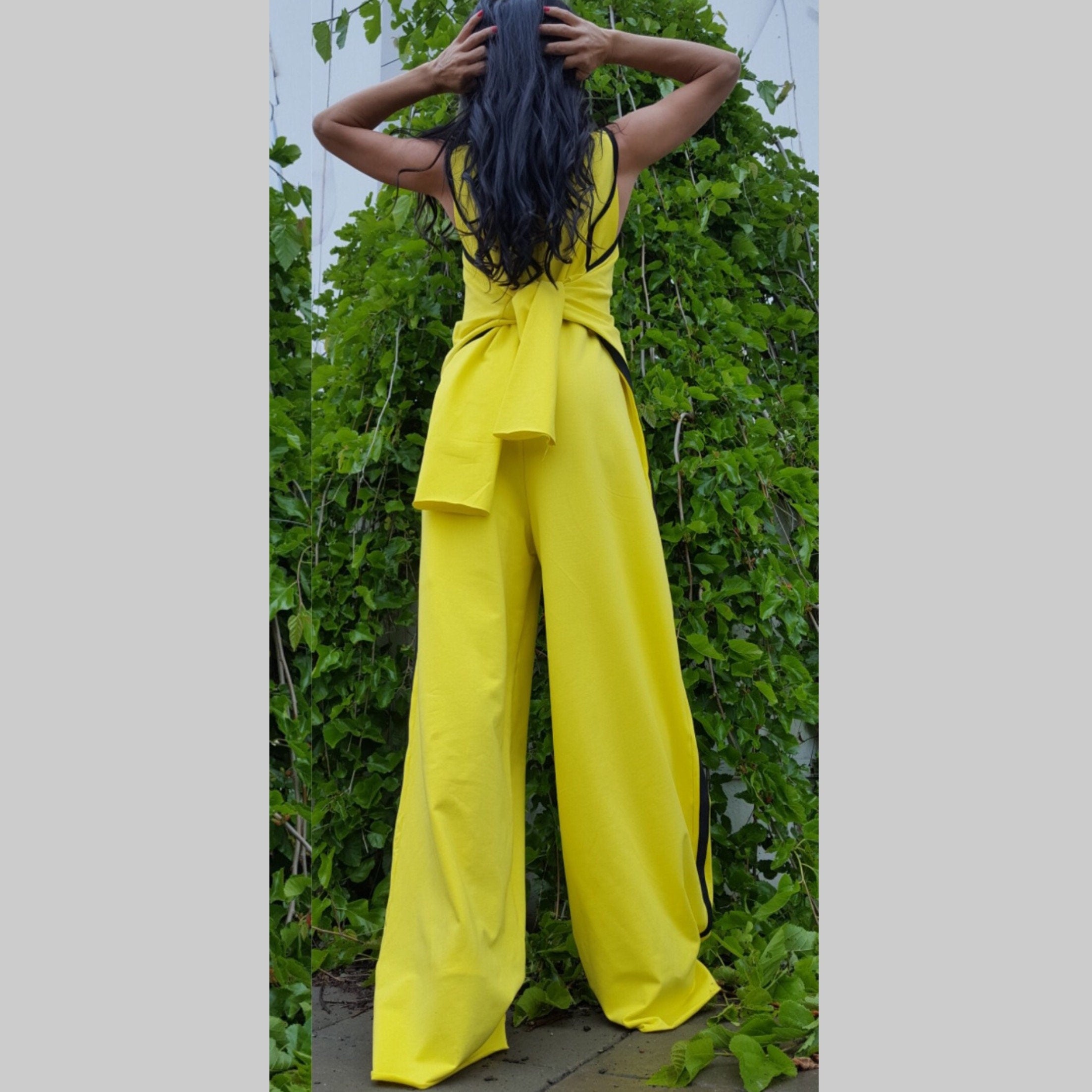 Yellow Cotton Jumpsuit: Extravagant Zip-Up Overalls