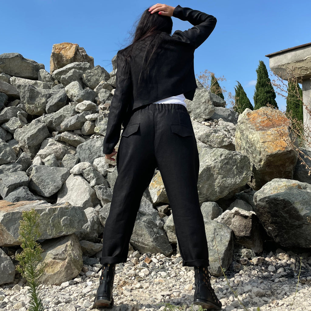 Women’s Linen Two-Piece Set – Cropped Blazer and High-Waist Pants