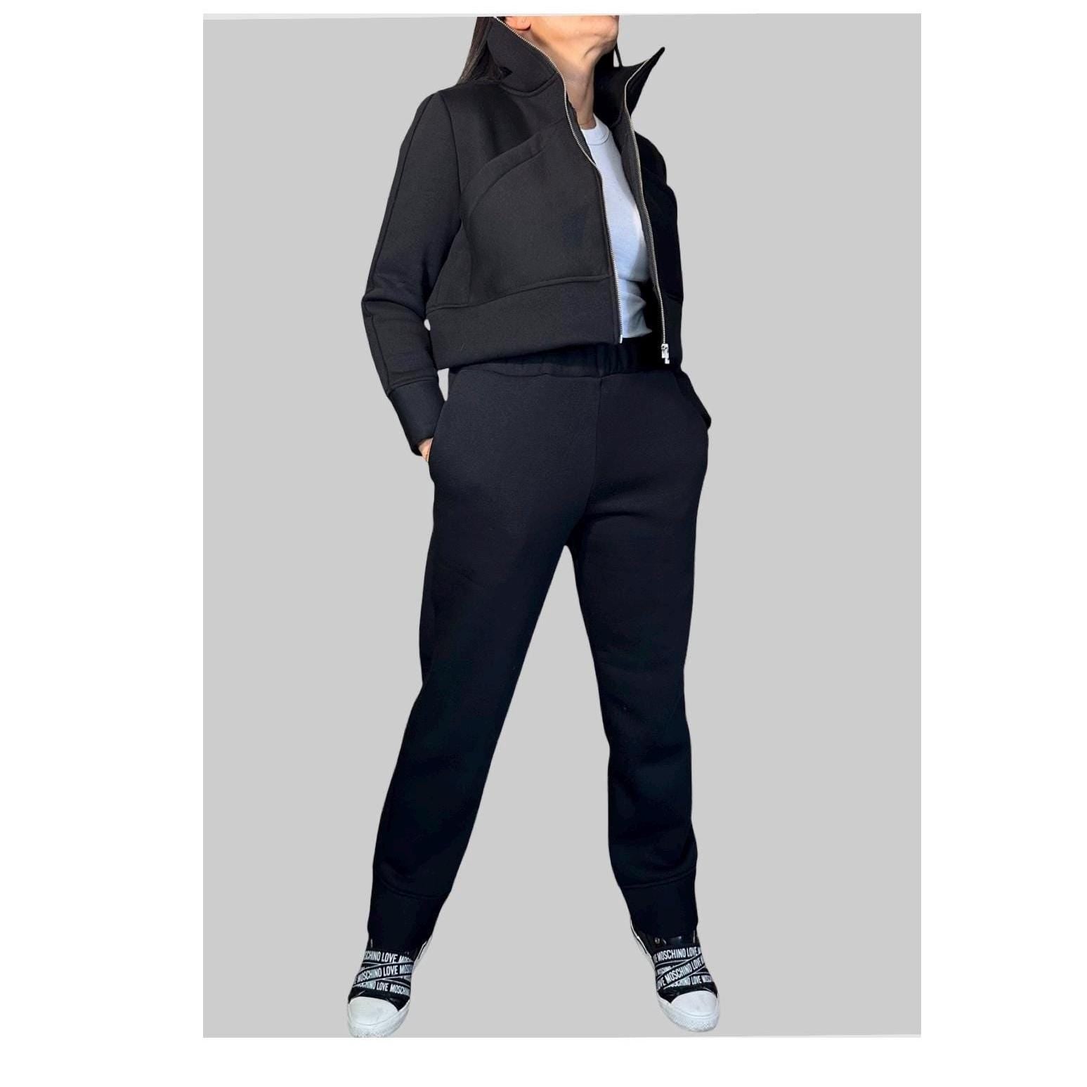 Women’s Two-Piece Tracksuit Set – Black High-Neck Zip Jacket & Jogger Pants / Thick Cotton Blend Loungewear / Minimalist Athleisure Outfit