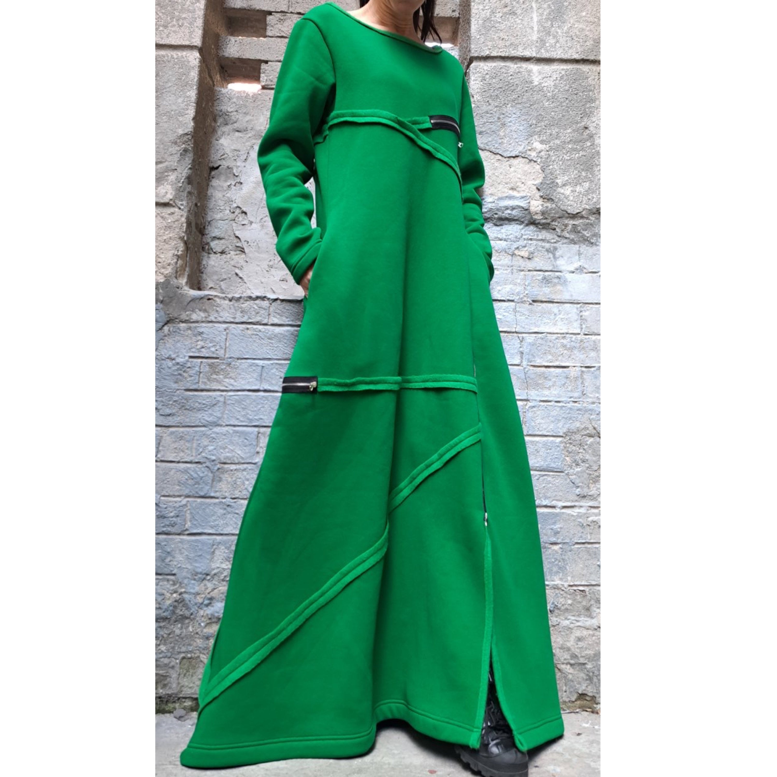 Winter Long Maxi Dress – Avant-Garde Asymmetric Warm Fleece Dress with Zippers / Green Three-Thread Cotton Sweatshirt Dress / Oversized Casu