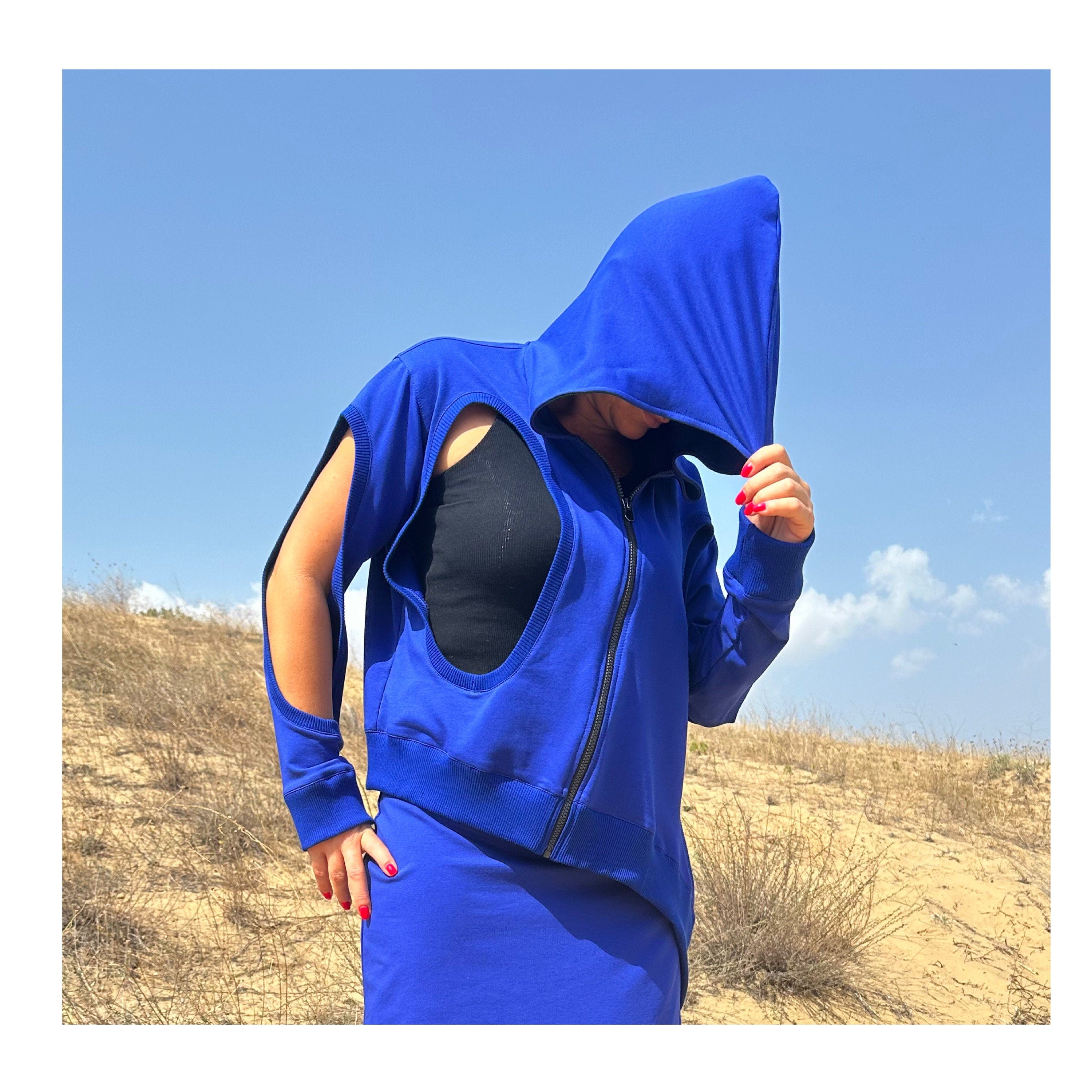 Asymmetric Blue Hoodie with Zipper and Cut-Out Sleeves – Summer & Spring Streetwear