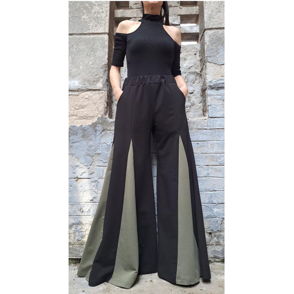 High-Waisted Wide Leg Skirt-Pants / Flared Palazzo Pants with Elastic Waist and Side Pockets / Two-Tone Avant-Garde Trousers