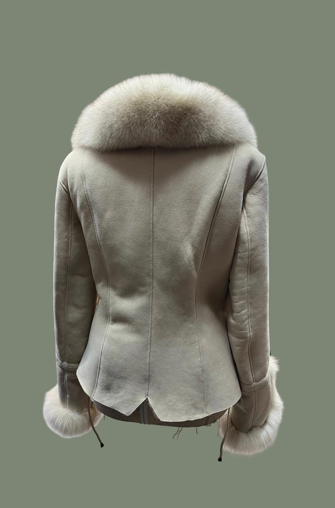 Women’s Real Sheepskin Shearling Coat with Fox Fur – 100% Genuine Lambskin Leather Winter Jacket / Handmade Luxury Coat XS–3XL