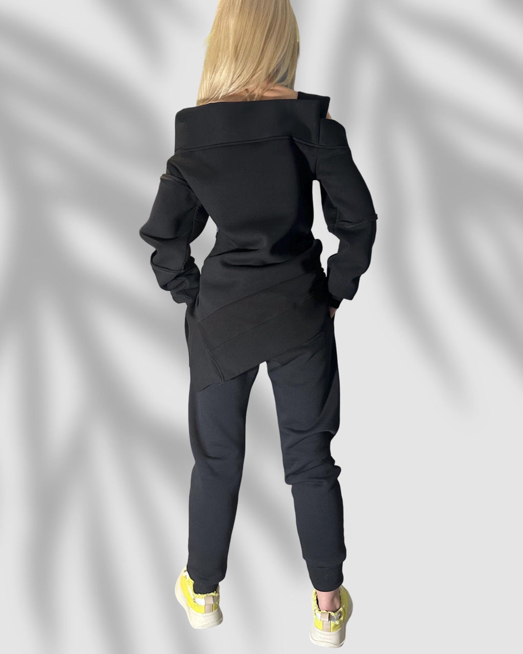 Black Winter Tracksuit for Women – Asymmetric Off-Shoulder Sweatshirt & High-Waist Joggers / Thick Three-Thread Fleece Designer Set / Warm T