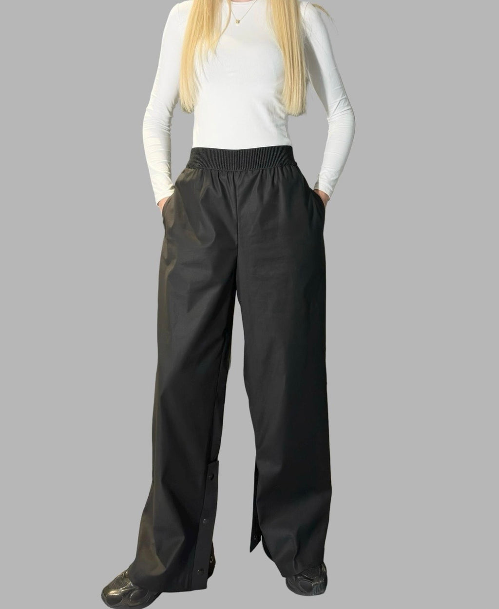 Black High Waist Wide Leg Pants with Snap Details – Avant Garde Cotton Trousers