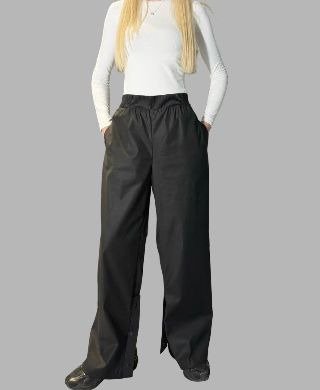 Black High Waist Wide Leg Pants with Snap Details – Avant Garde Cotton Trousers