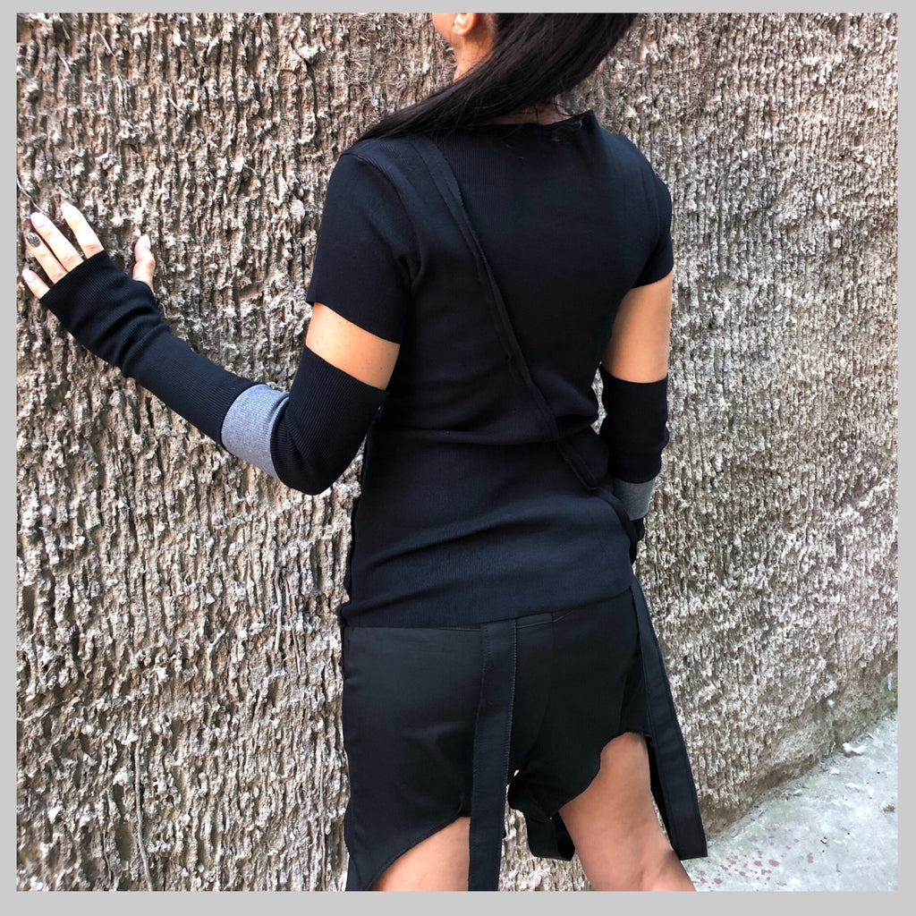 Asymmetric Black Cotton Rib Top with Detachable Sleeves – Avant-Garde Short Sleeve Blouse