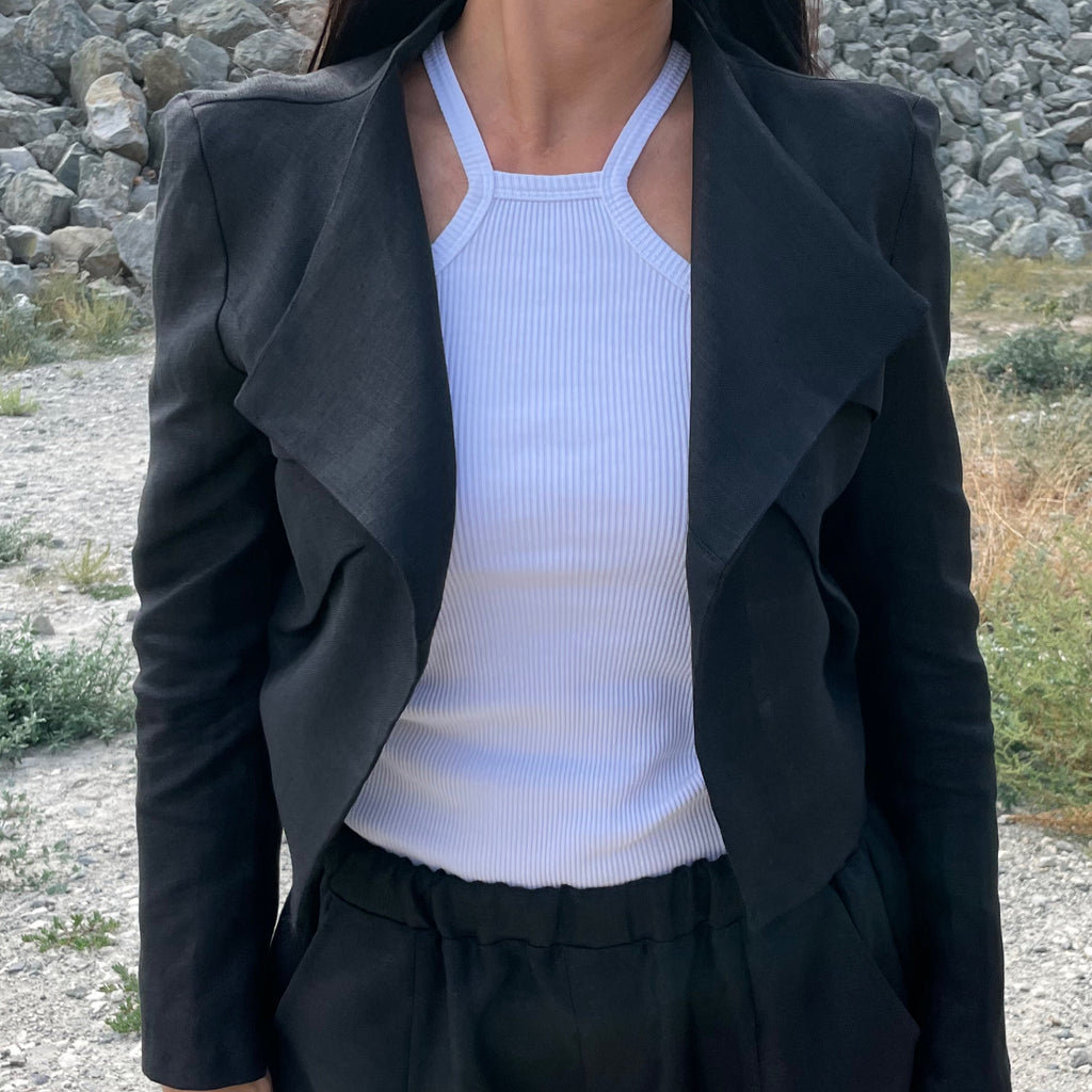 Women’s Linen Two-Piece Set – Cropped Blazer and High-Waist Pants