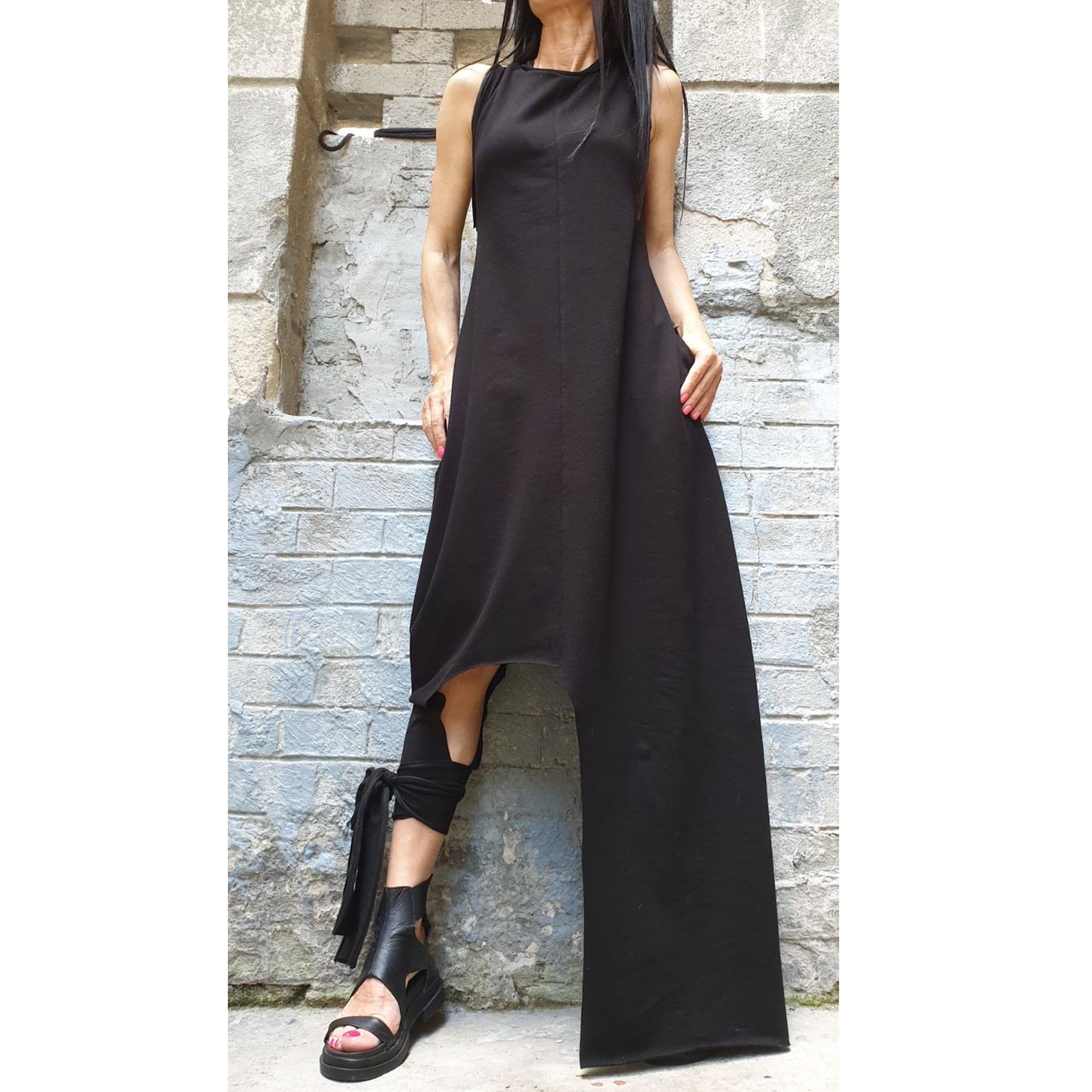 Asymmetrical Black Sleeveless Dress – Avant-Garde Cotton Maxi with Side Pockets