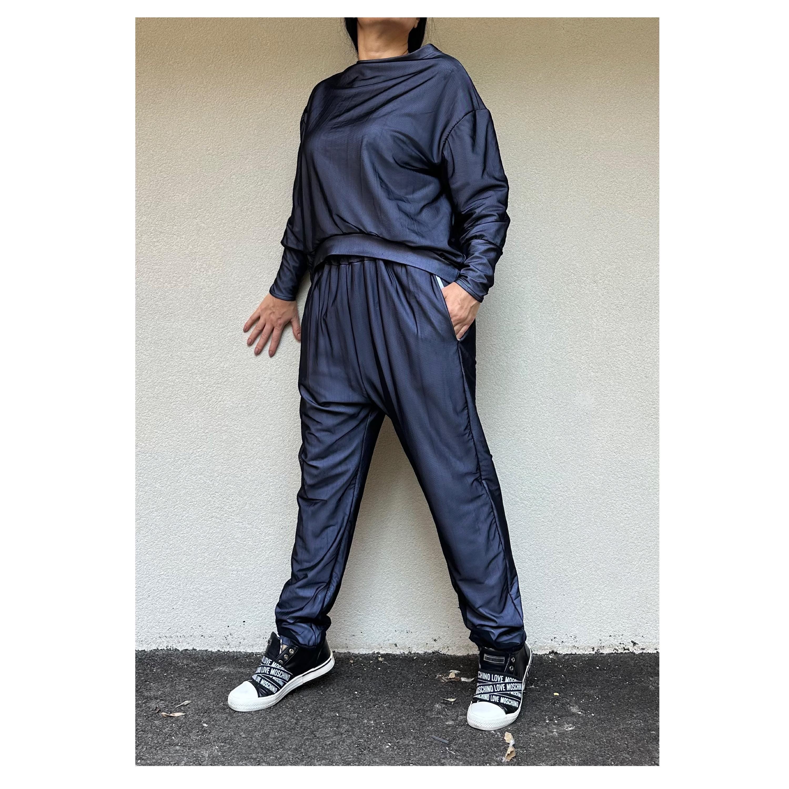 Urban Tracksuit for Women – Cotton Mesh Joggers and Loose Blouse Set