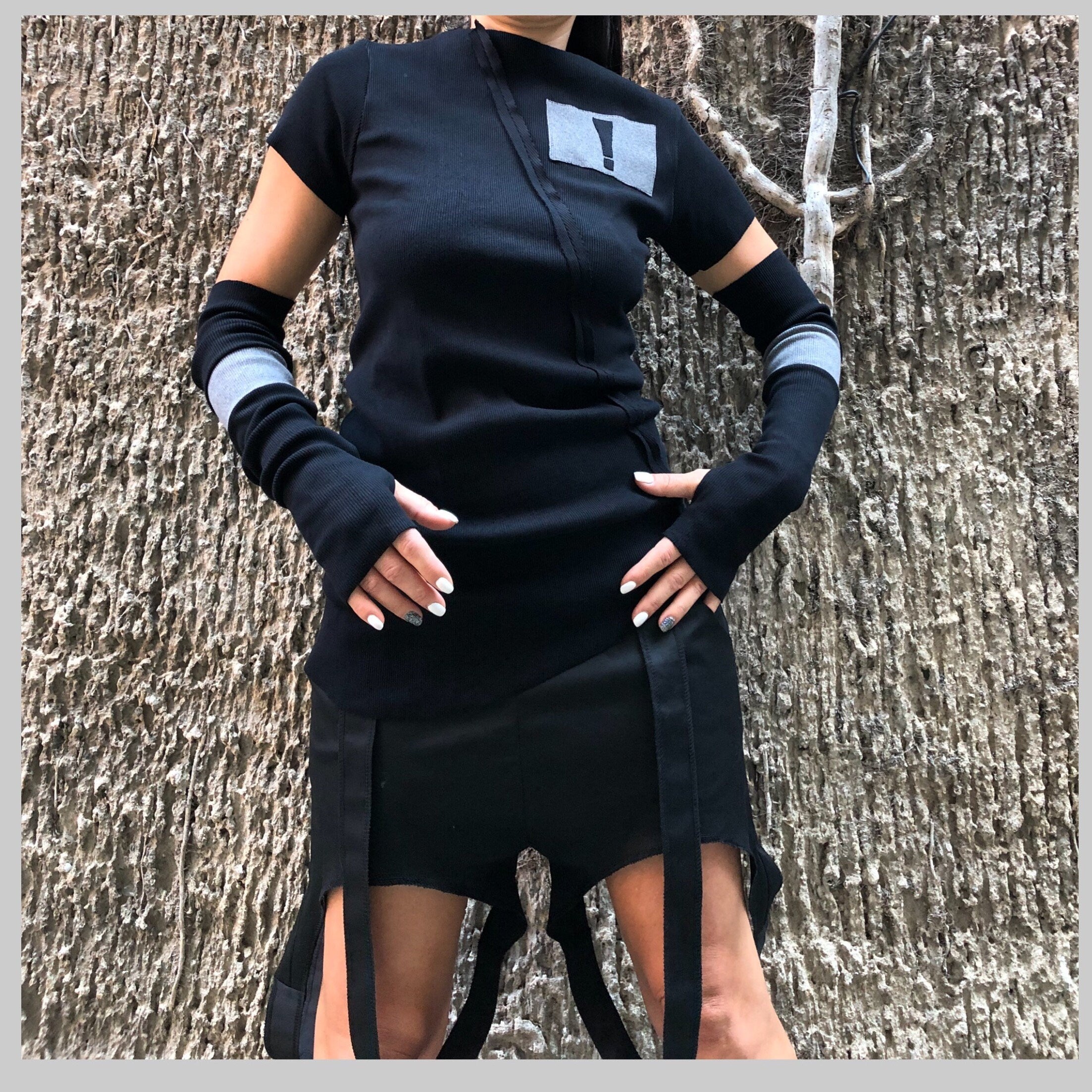 Asymmetric Black Cotton Rib Top with Detachable Sleeves – Avant-Garde Short Sleeve Blouse