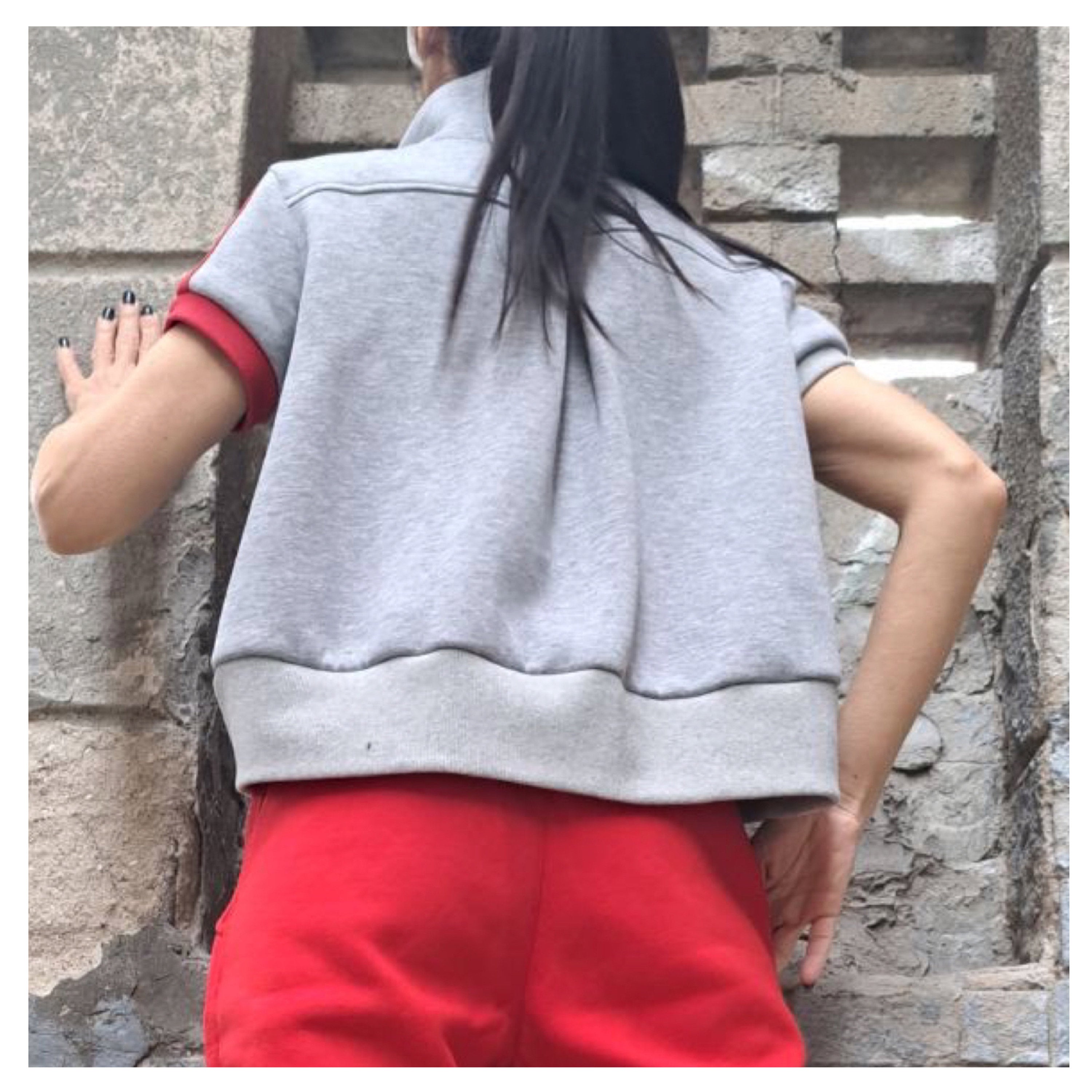 Cotton Short Sleeve Blouse: Warm Grey Top with Red Zipper Vest