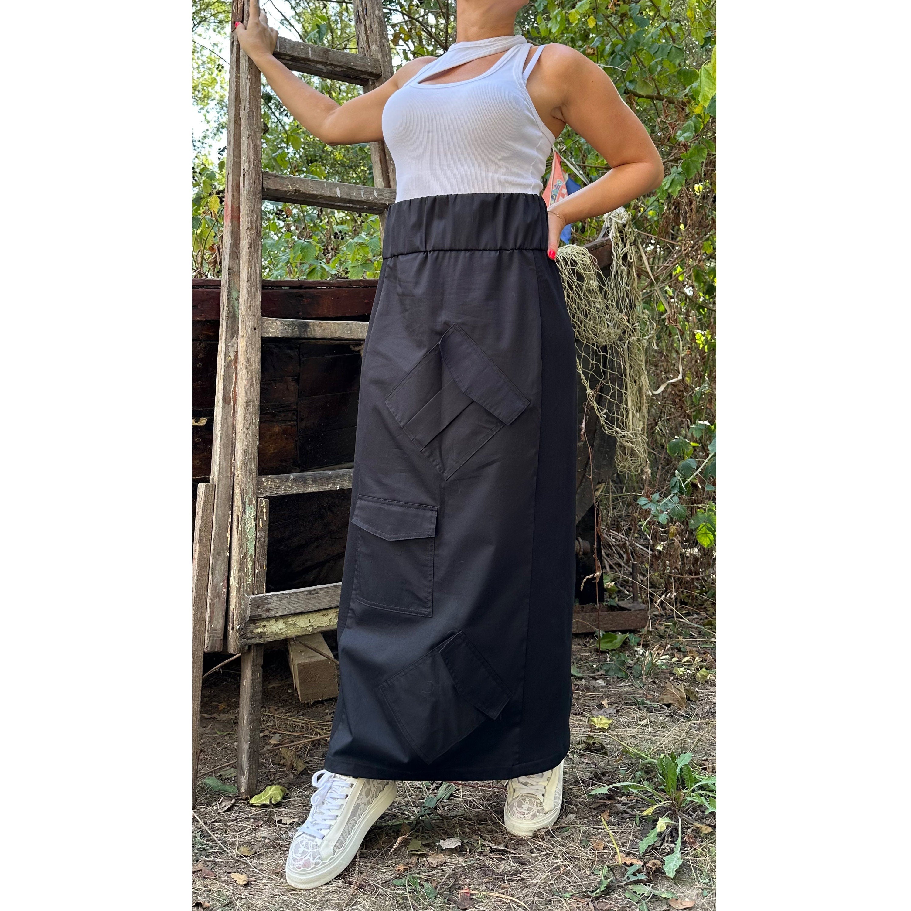 Black Maxi Skirt with High Waist / Slit and Multi Pockets