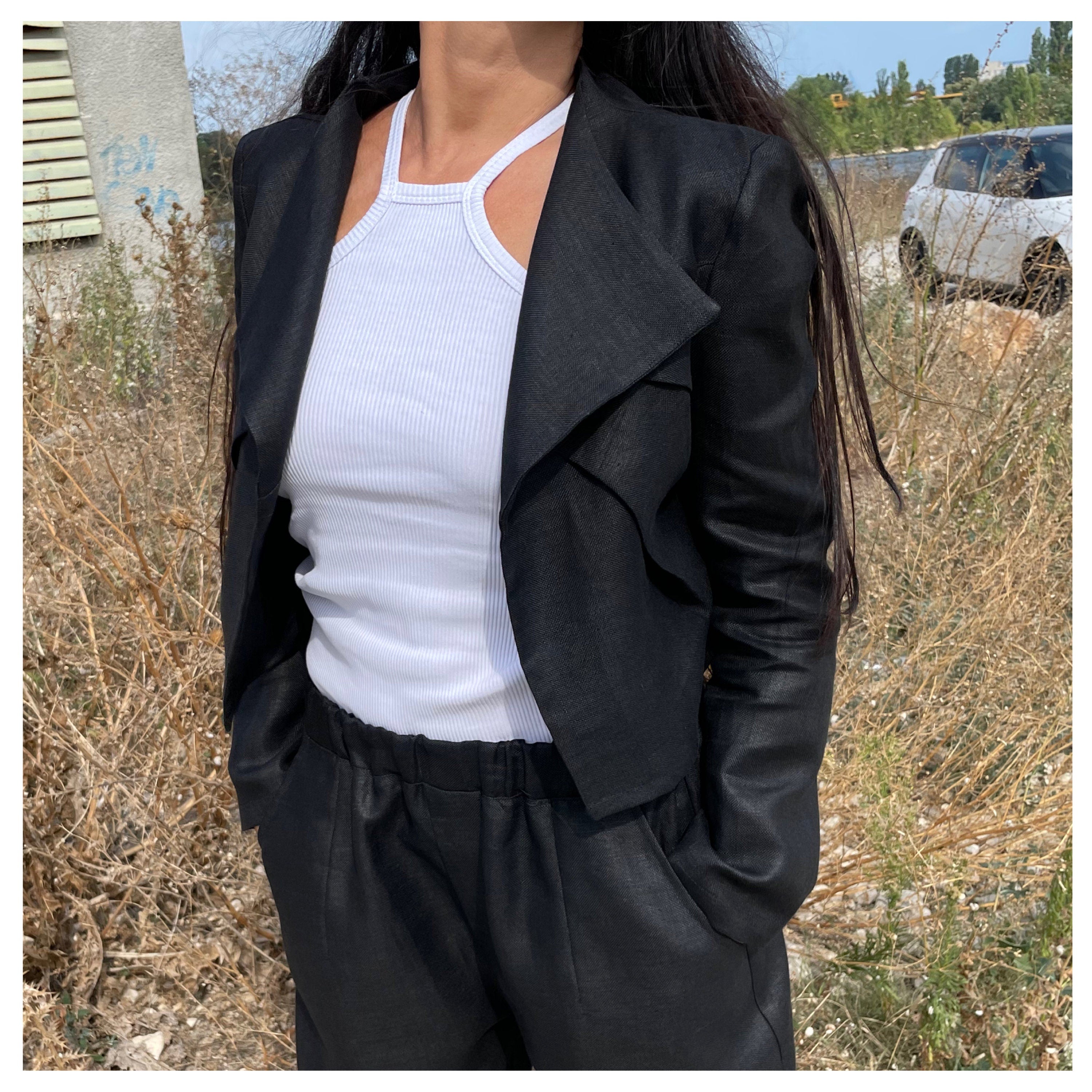 Short Black Linen Jacket with Long Sleeves – Designer Front-Gathered Open Blazer