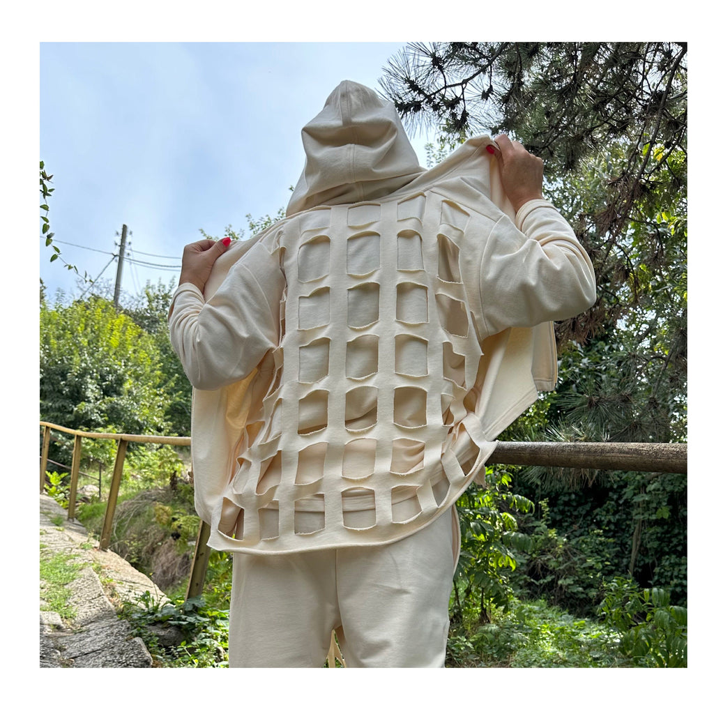 Cream Cotton Cut-Out Hoodie – Zip-Up Hooded Top with Side Pockets