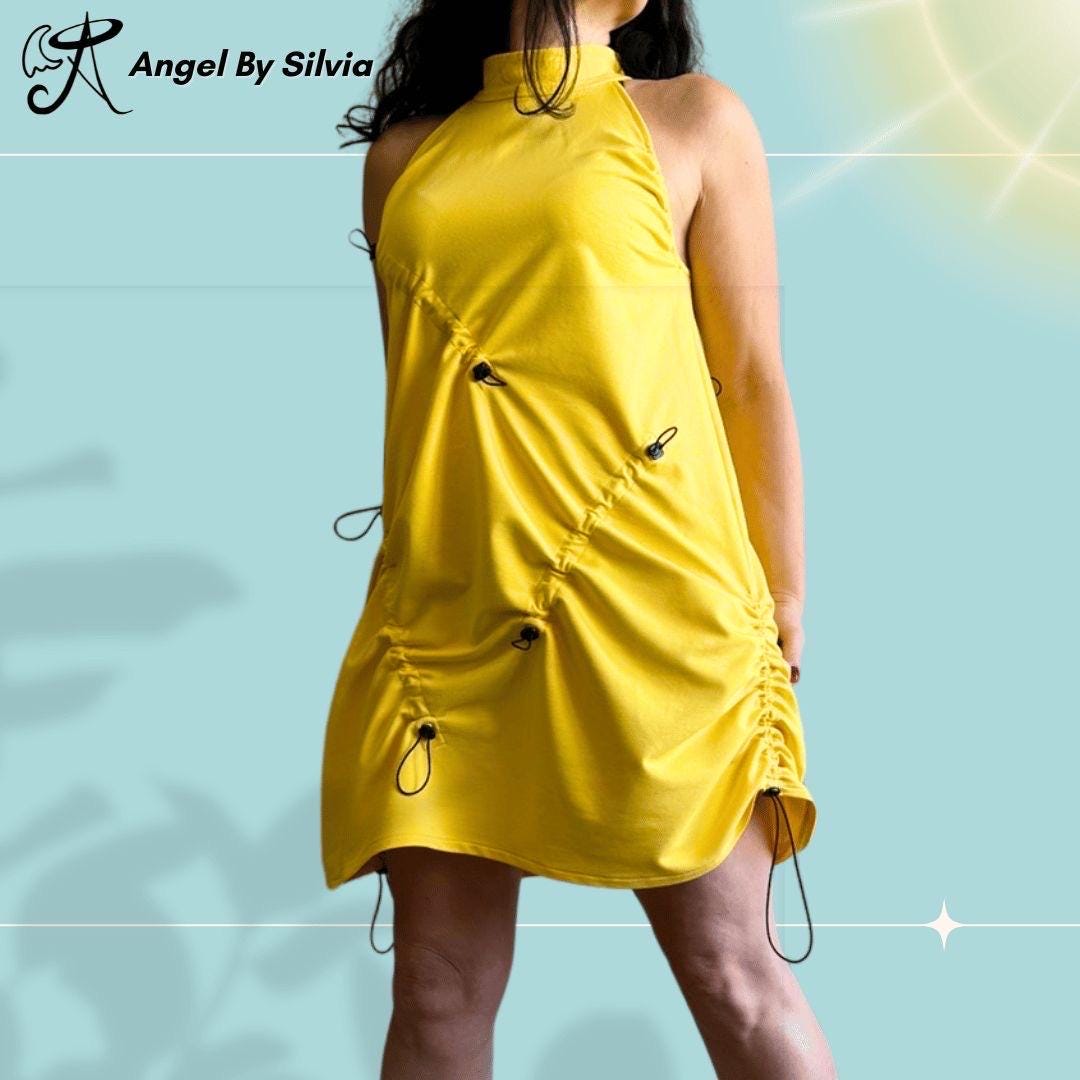 Yellow Drawstring Summer Dress – Sleeveless Halter Style with Adjustable Ruching