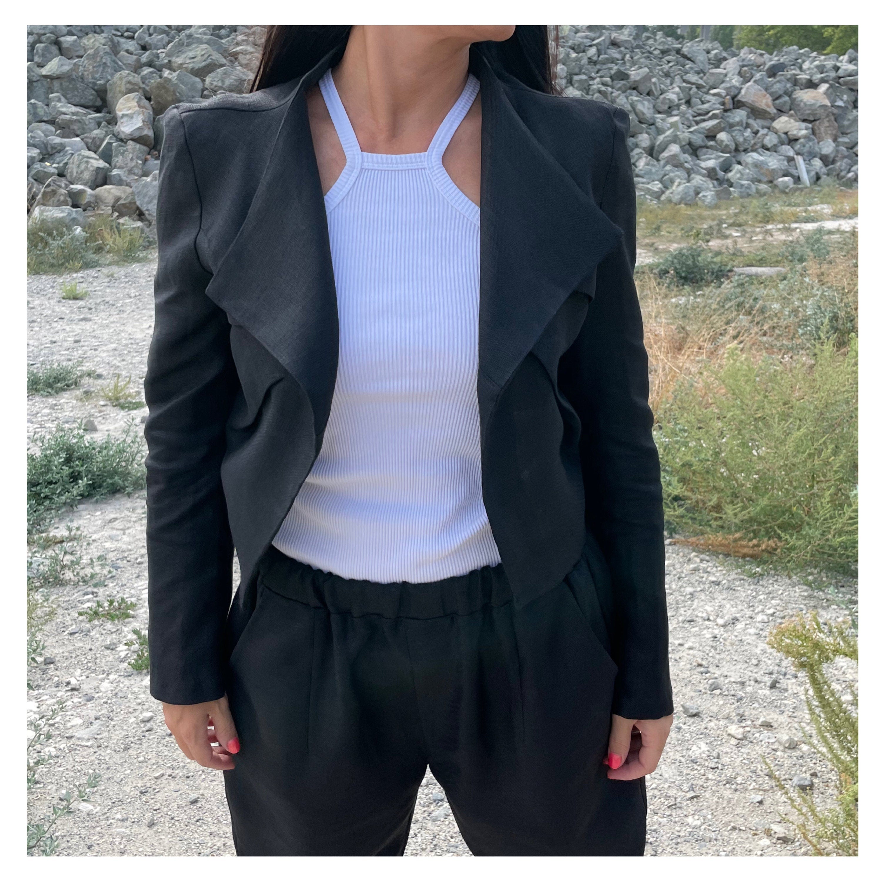 Short Black Linen Jacket with Long Sleeves – Designer Front-Gathered Open Blazer