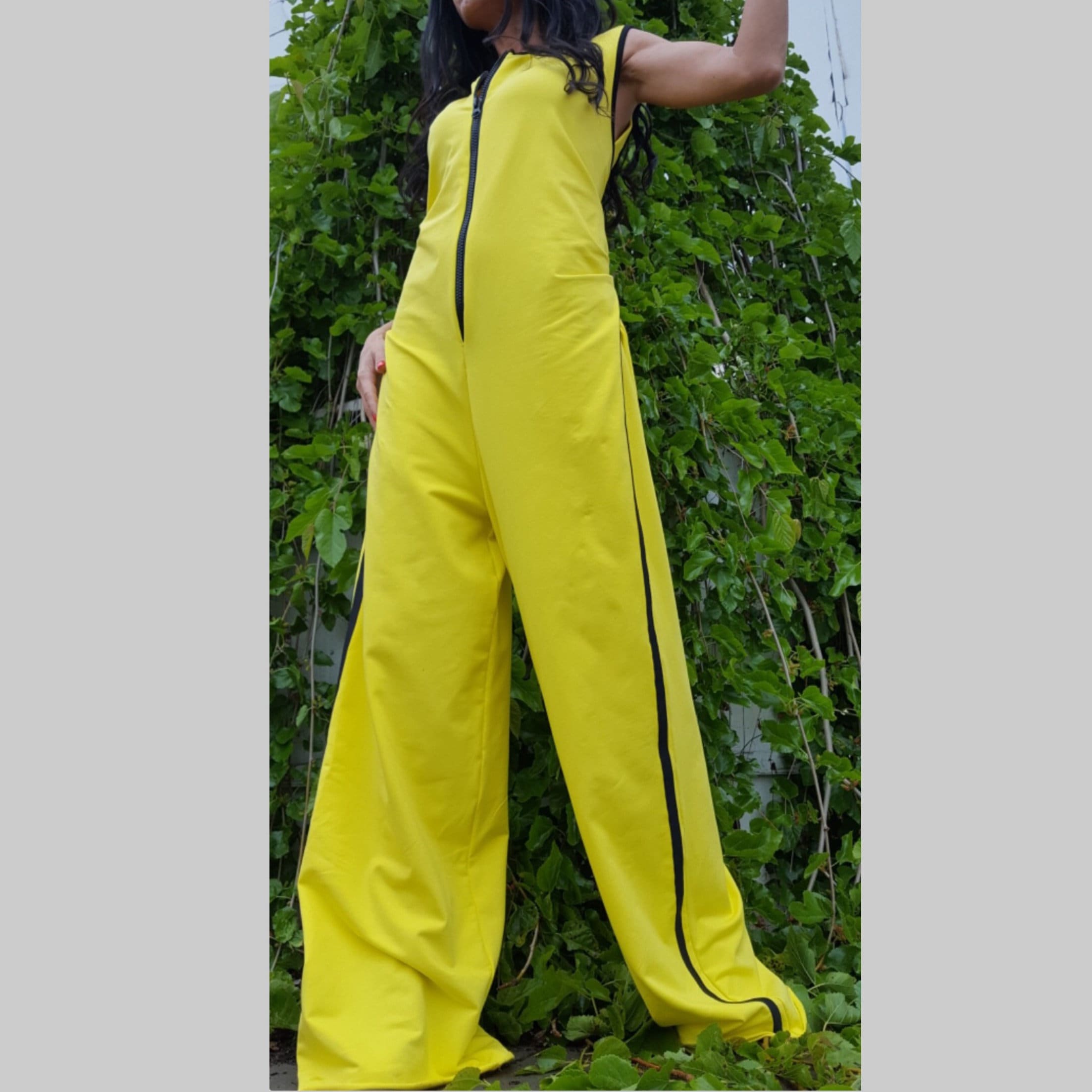Yellow Cotton Jumpsuit: Extravagant Zip-Up Overalls